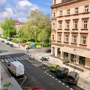 Karlin Cozy Prague
