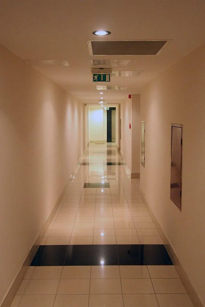 Made Inn Budapest 0*,  Ungheria